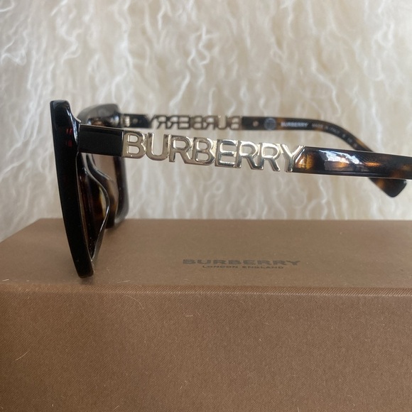 BURBERRY Logo Detail Cat Eye Frame Sunglasses Tortoiseshell main image 8